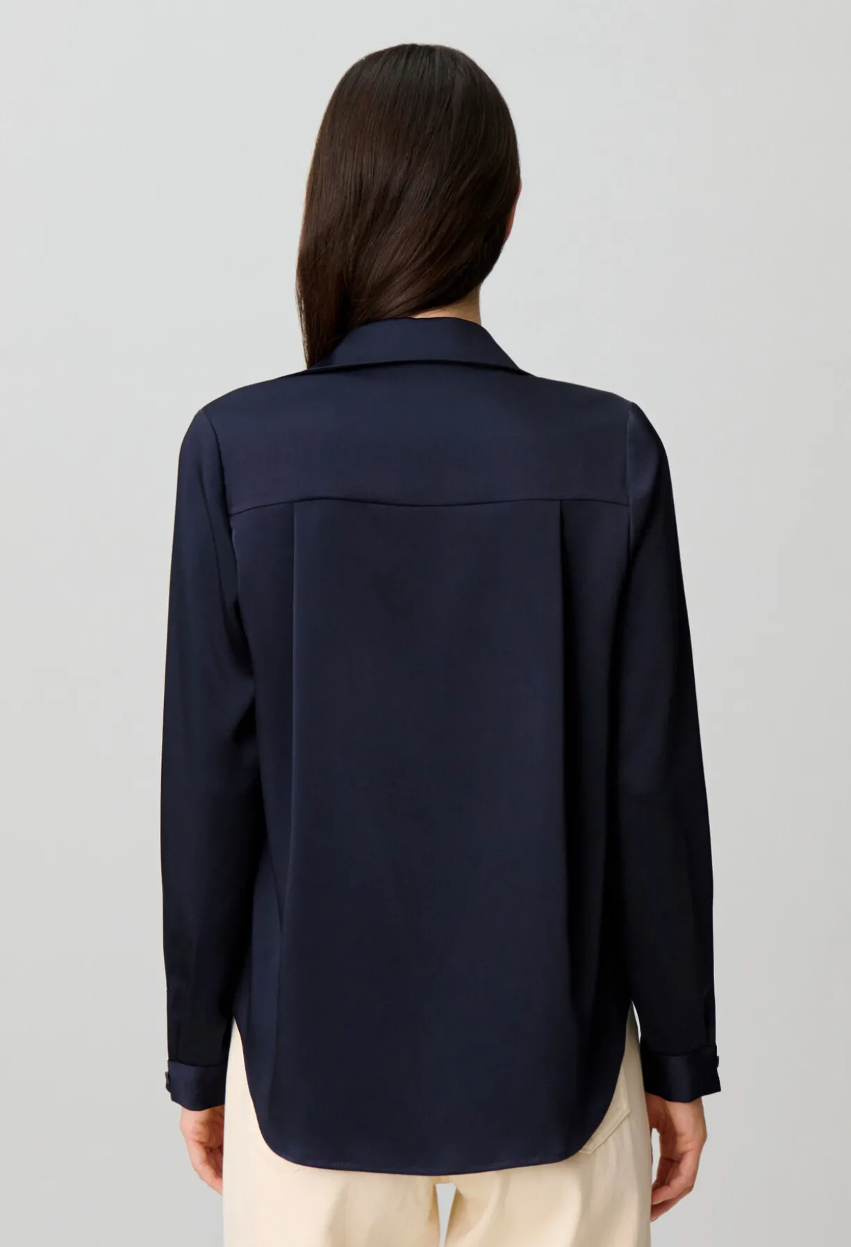 Blouse droite à plis