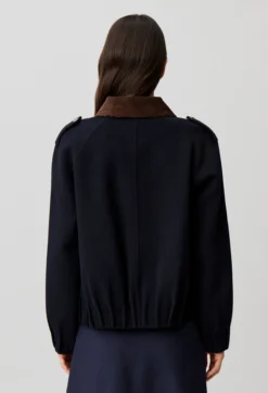 Blouson large pressions dorées