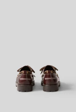 Chaussures bateau cuir