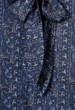 Chemise imprimée lavallière