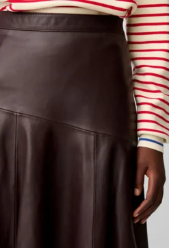 Jupe cuir mi-longue