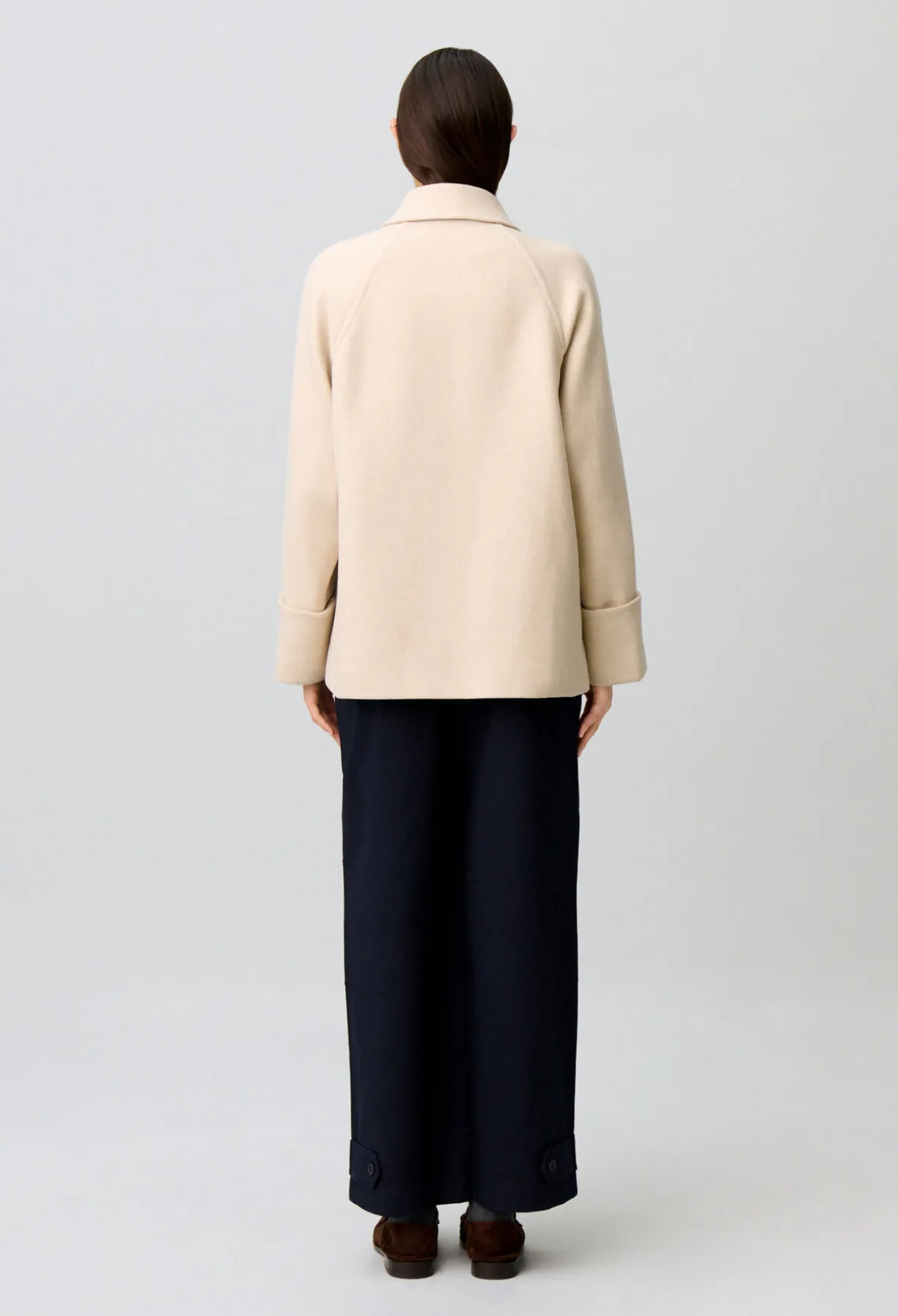Manteau court caban col chemise