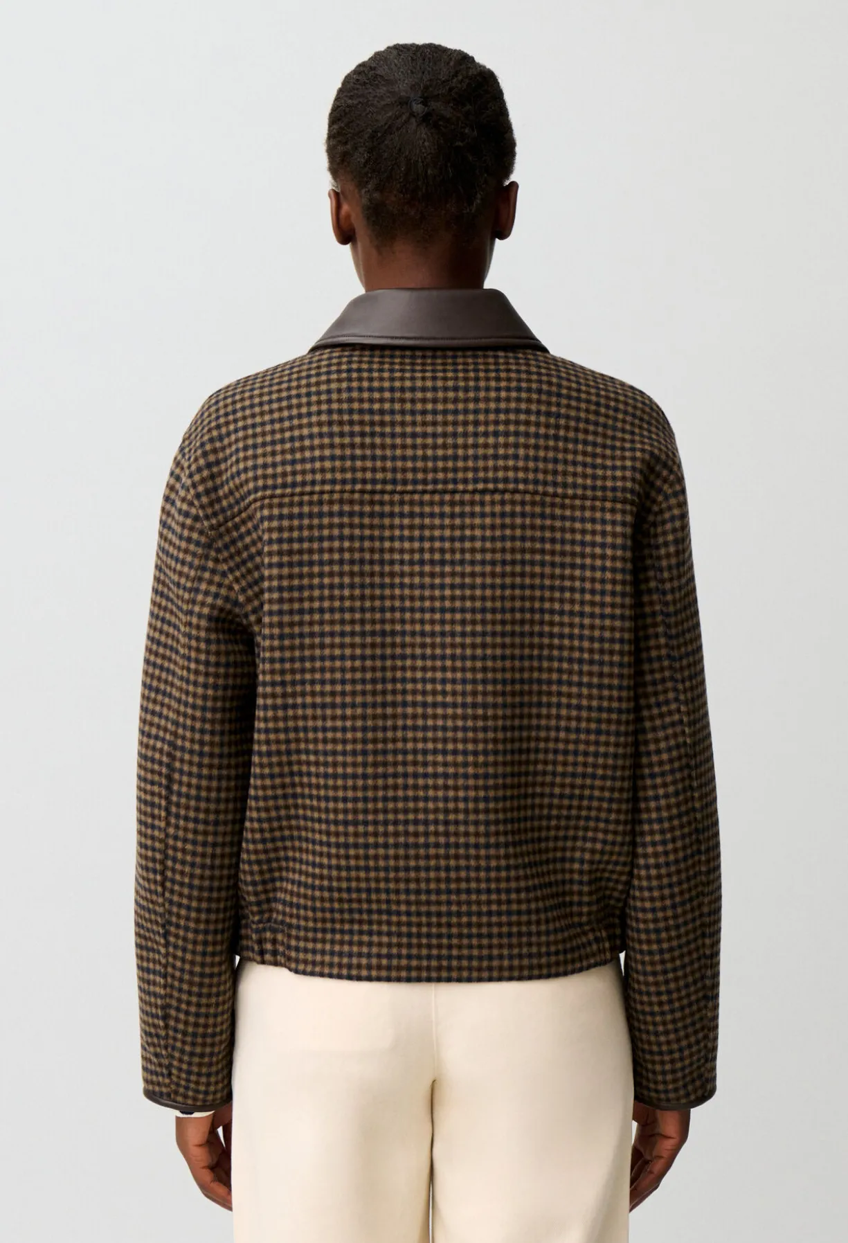 Manteau court laine mélangée