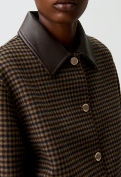 Manteau court laine mélangée