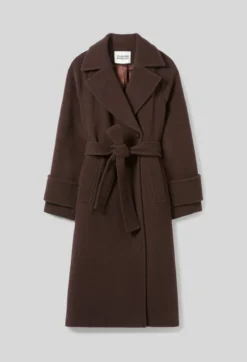 Manteau long ceinturé