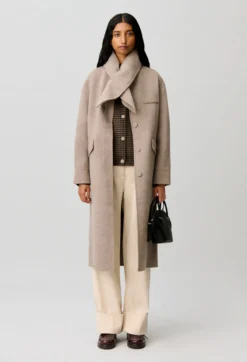 Manteau long laine col foulard