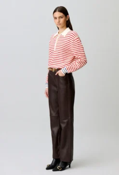 Pantalon droit cuir bouton doré