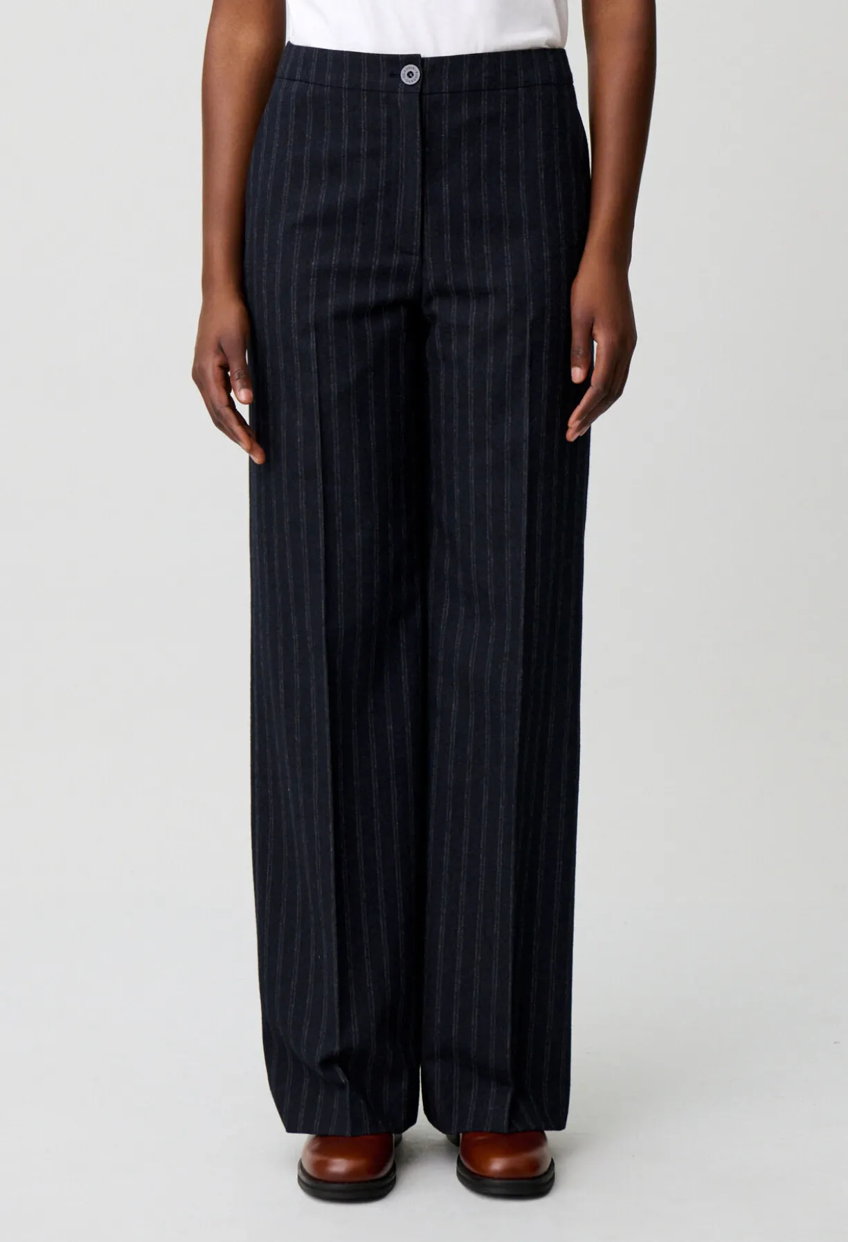 Pantalon laine mélangée rayé