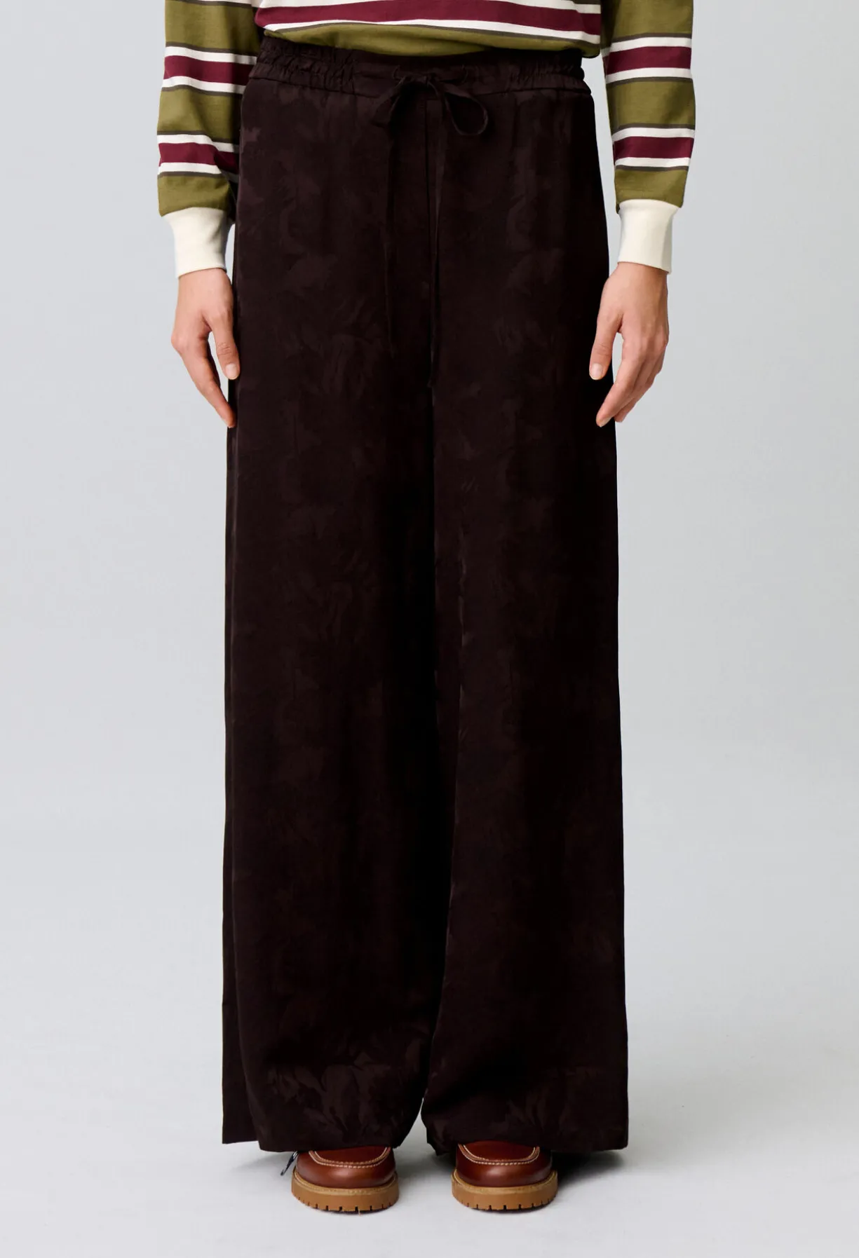 Pantalon large jacquard floral
