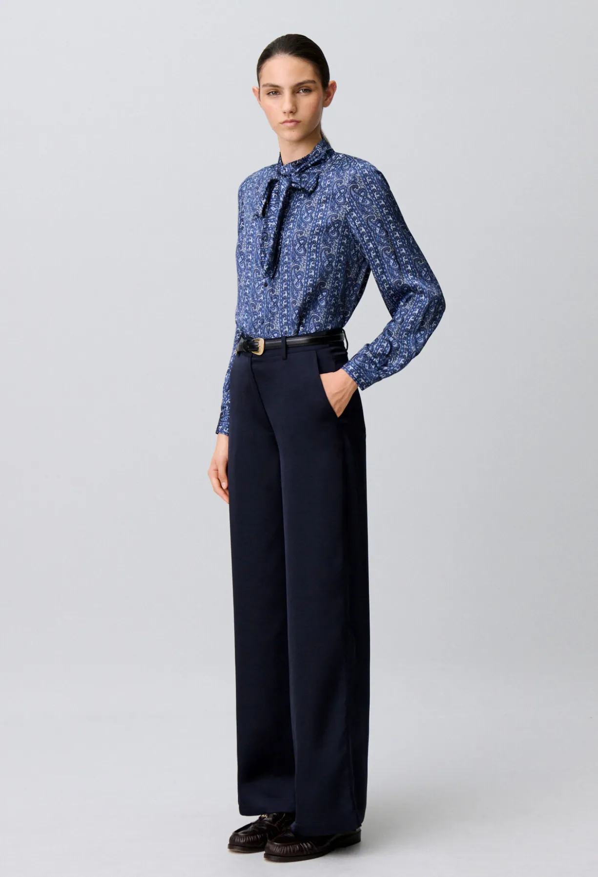 Pantalon satin droit