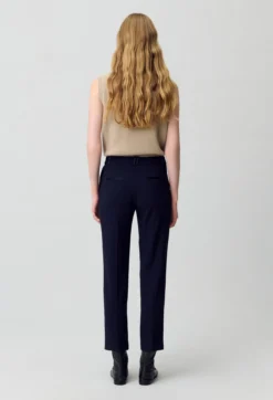 Pantalon tailleur cigarette