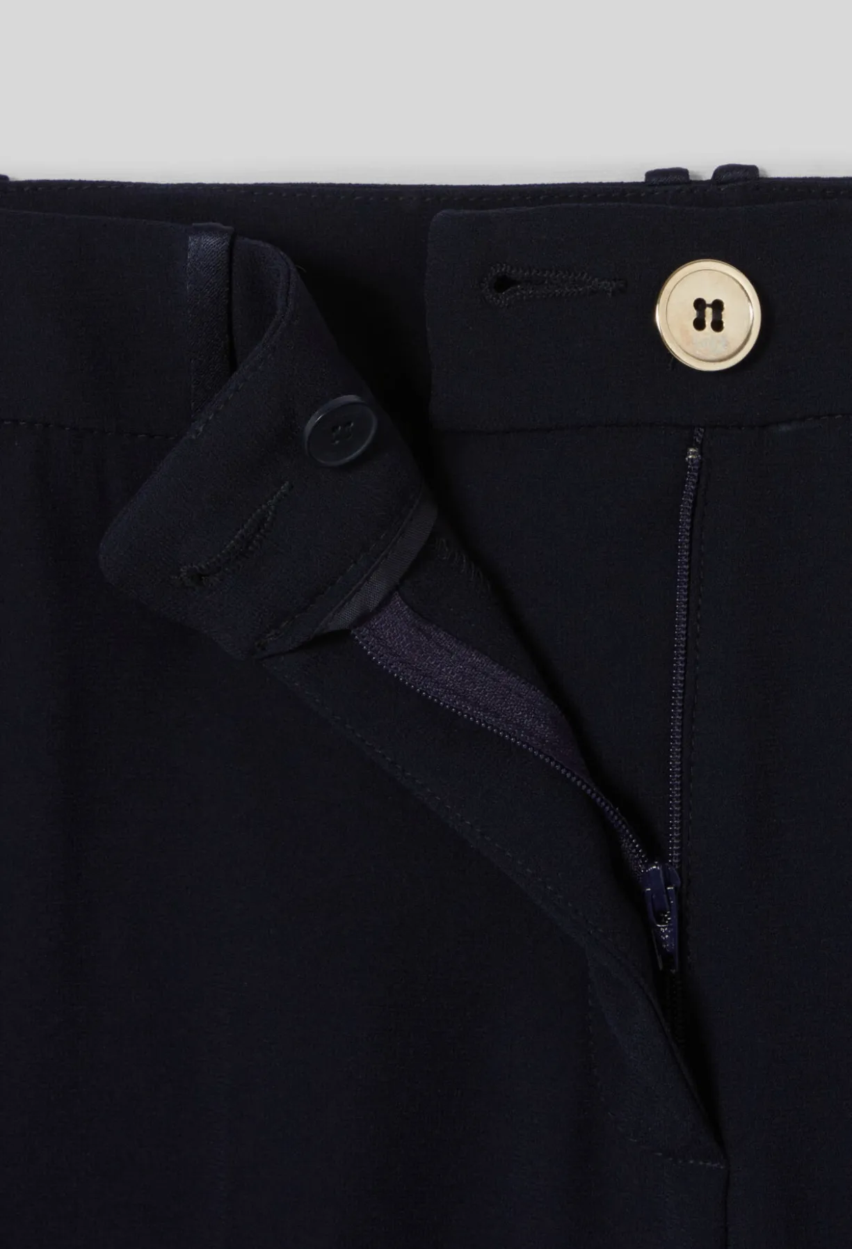 Pantalon tailleur cigarette