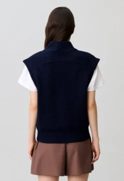 Pull en laine sans manches