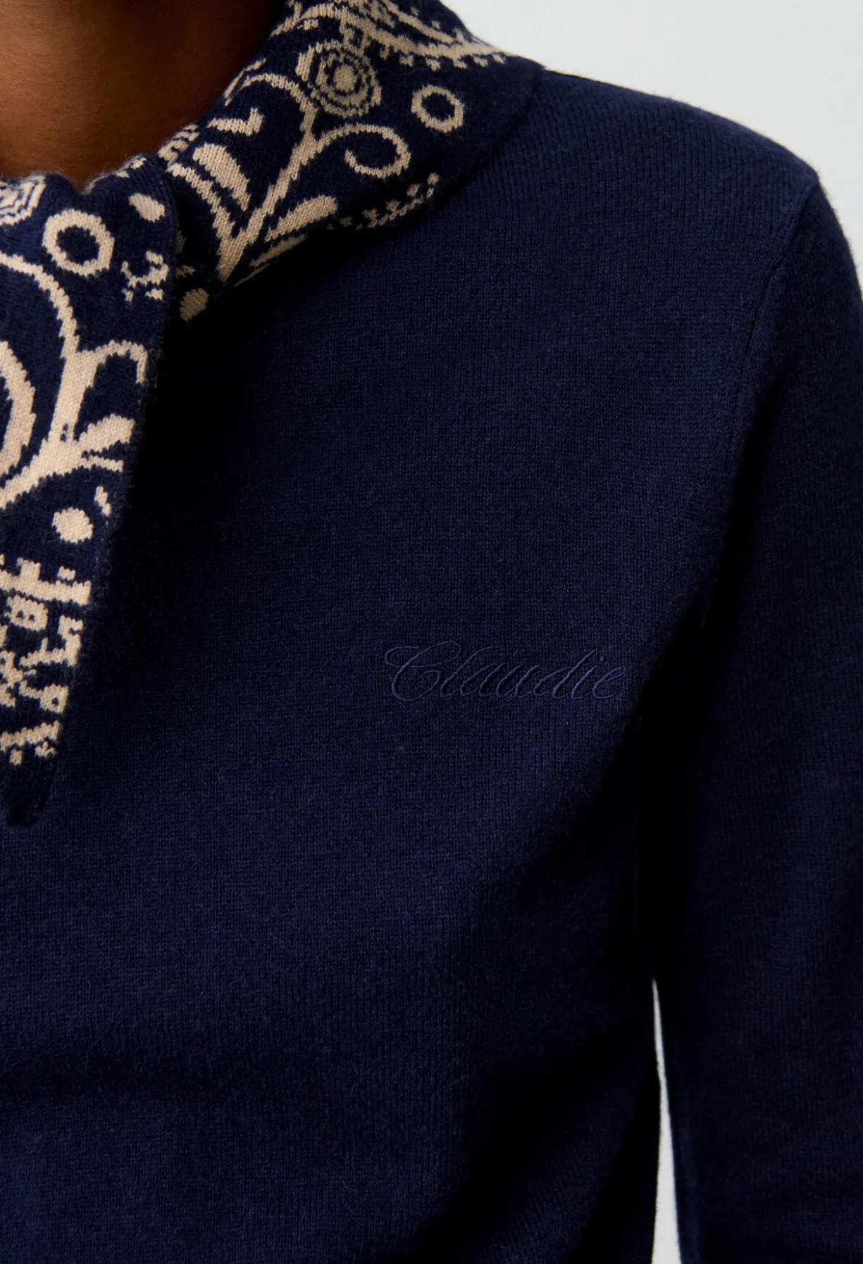 Pull maille bijou cœur doré