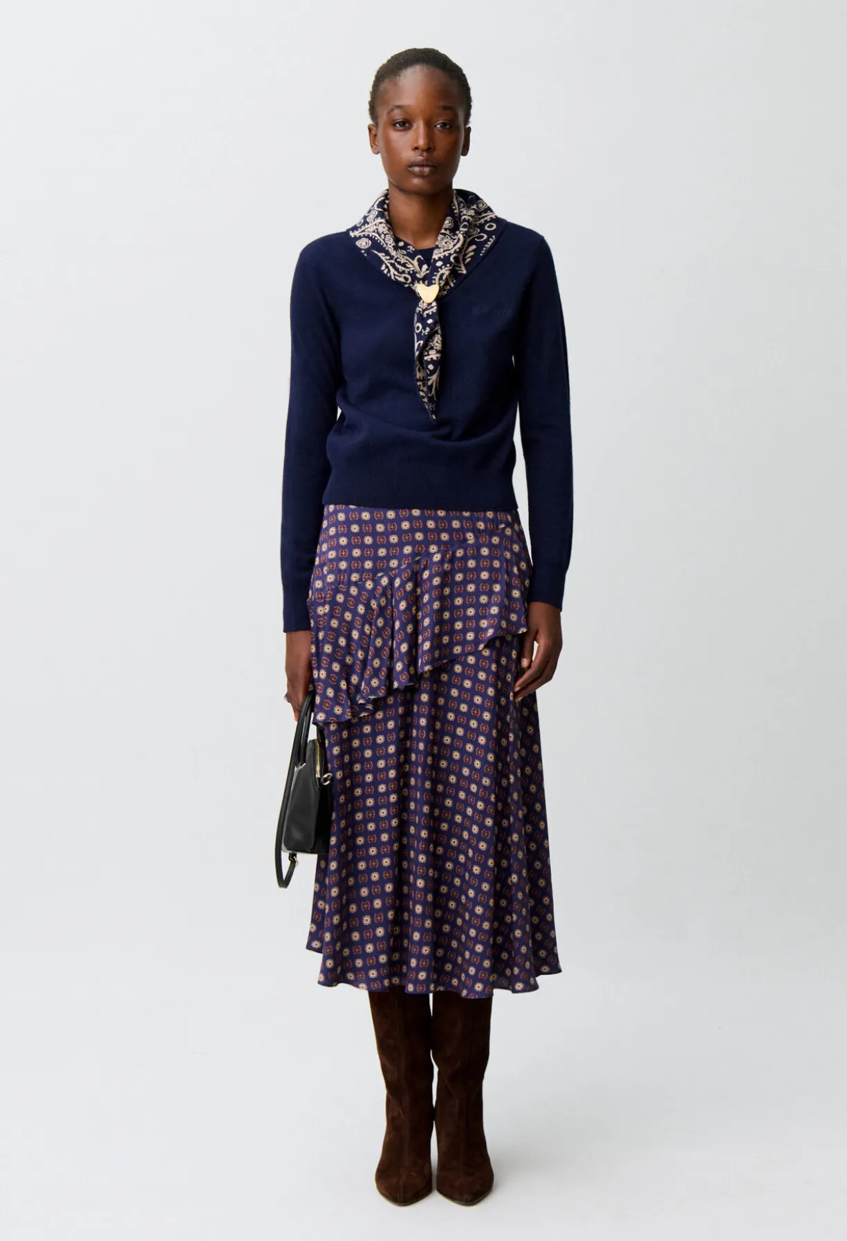 Pull maille bijou cœur doré