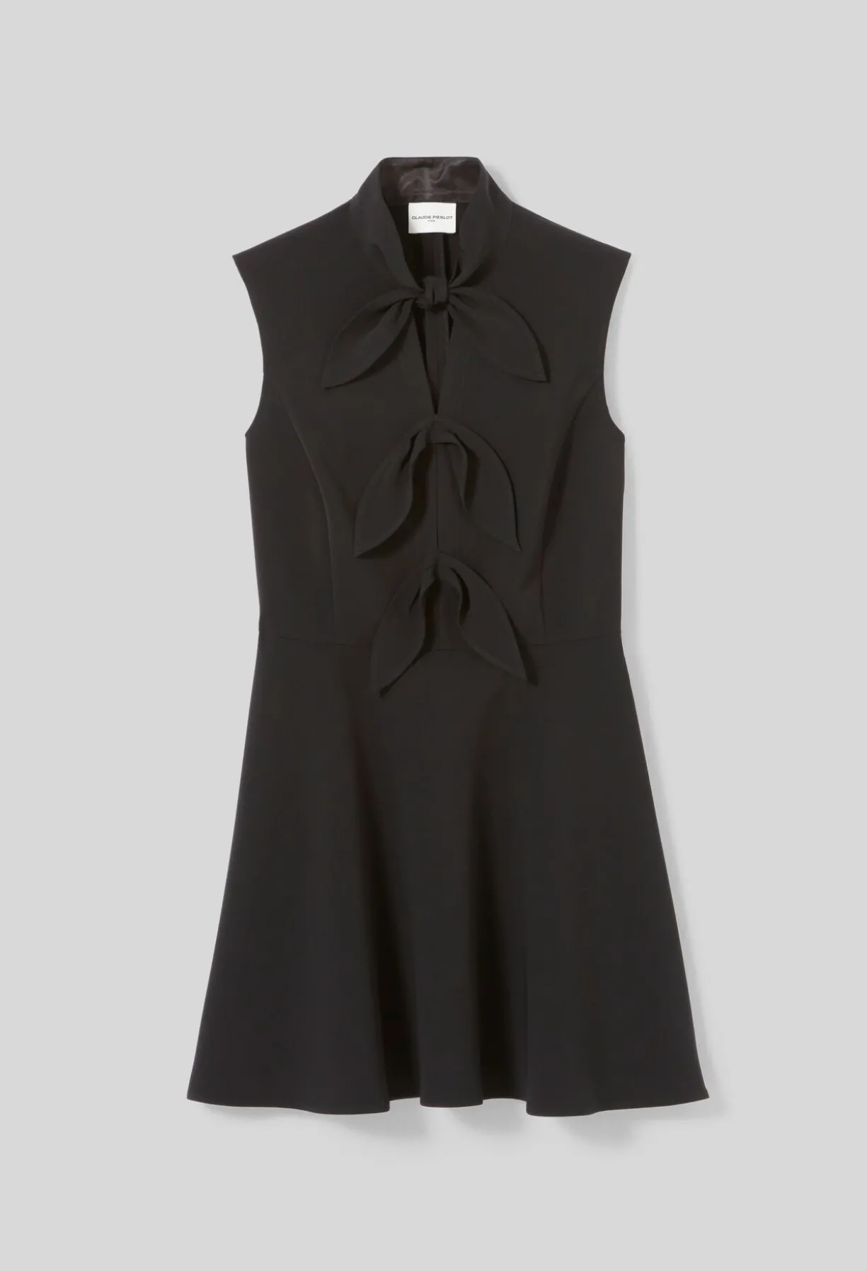 Robe courte col à nœud