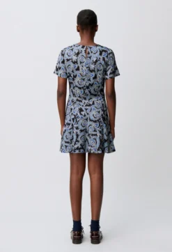 Robe courte fluide imprimée