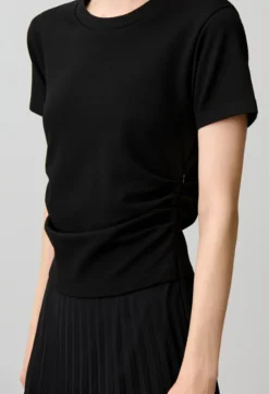 Robe droite bi-matière plissée