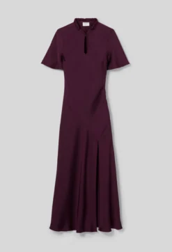 Robe fluide col victorien
