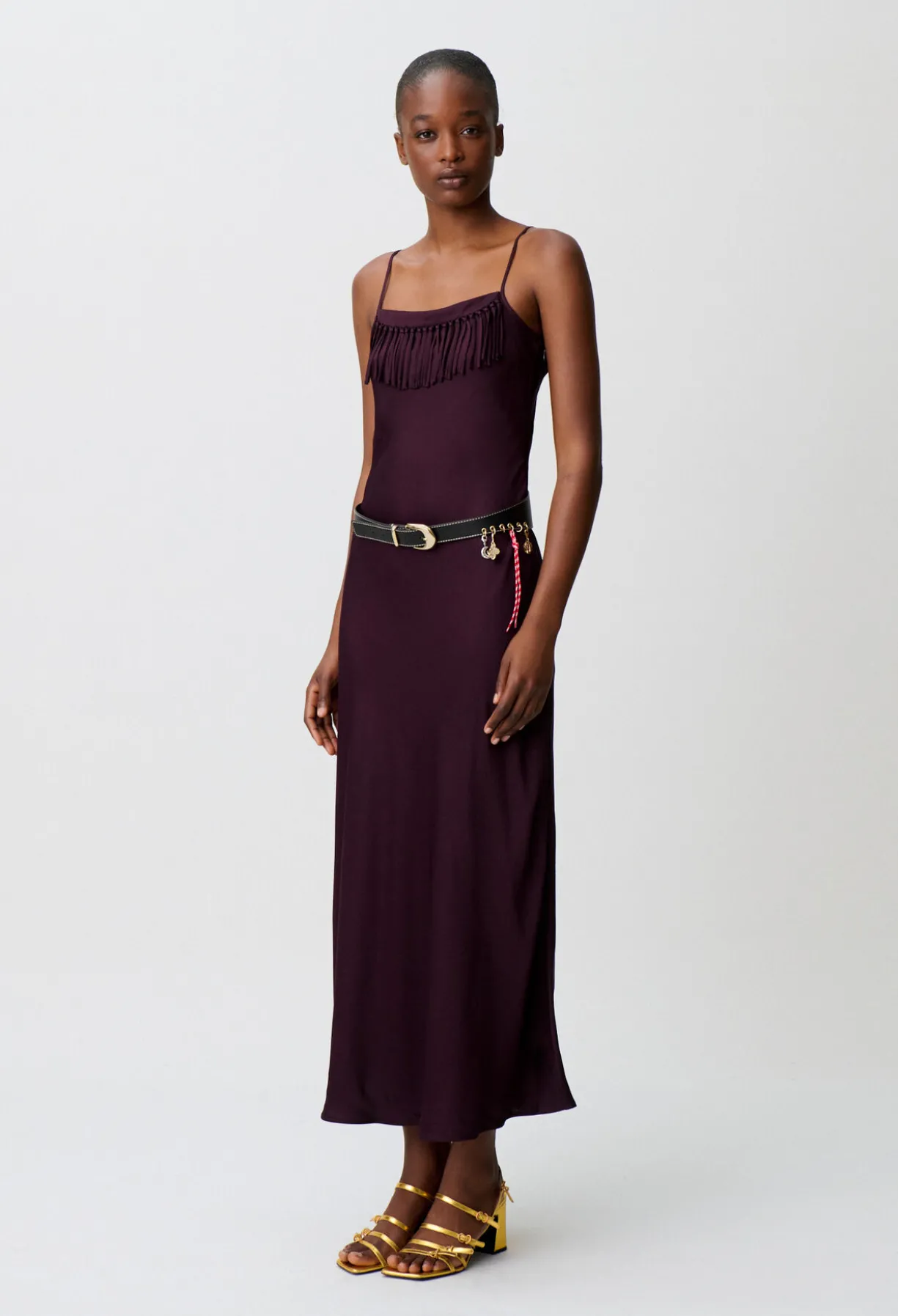 Robe fluide satinée franges