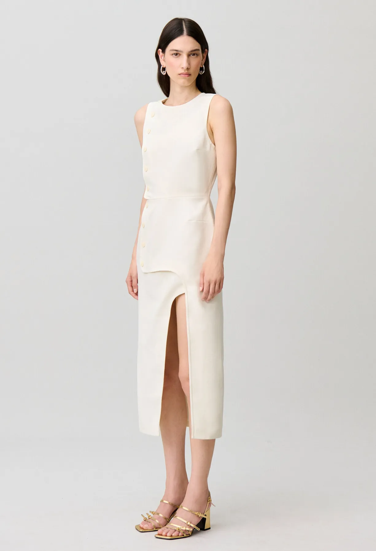 Robe longue sans manches