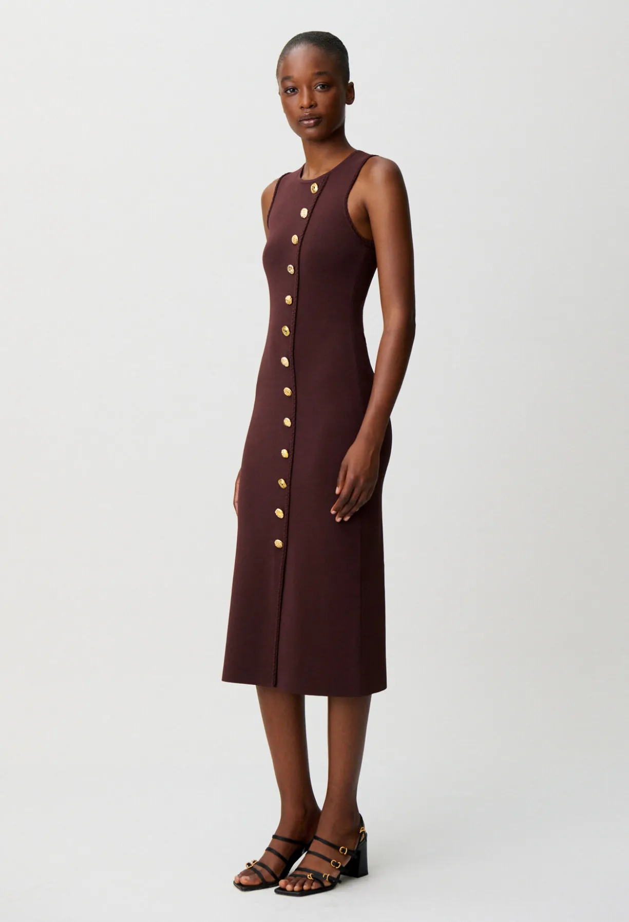 Robe midi maille boutons dorés
