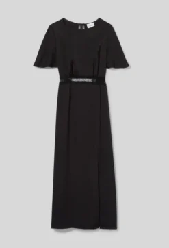 Robe satinée dentelle dos nu