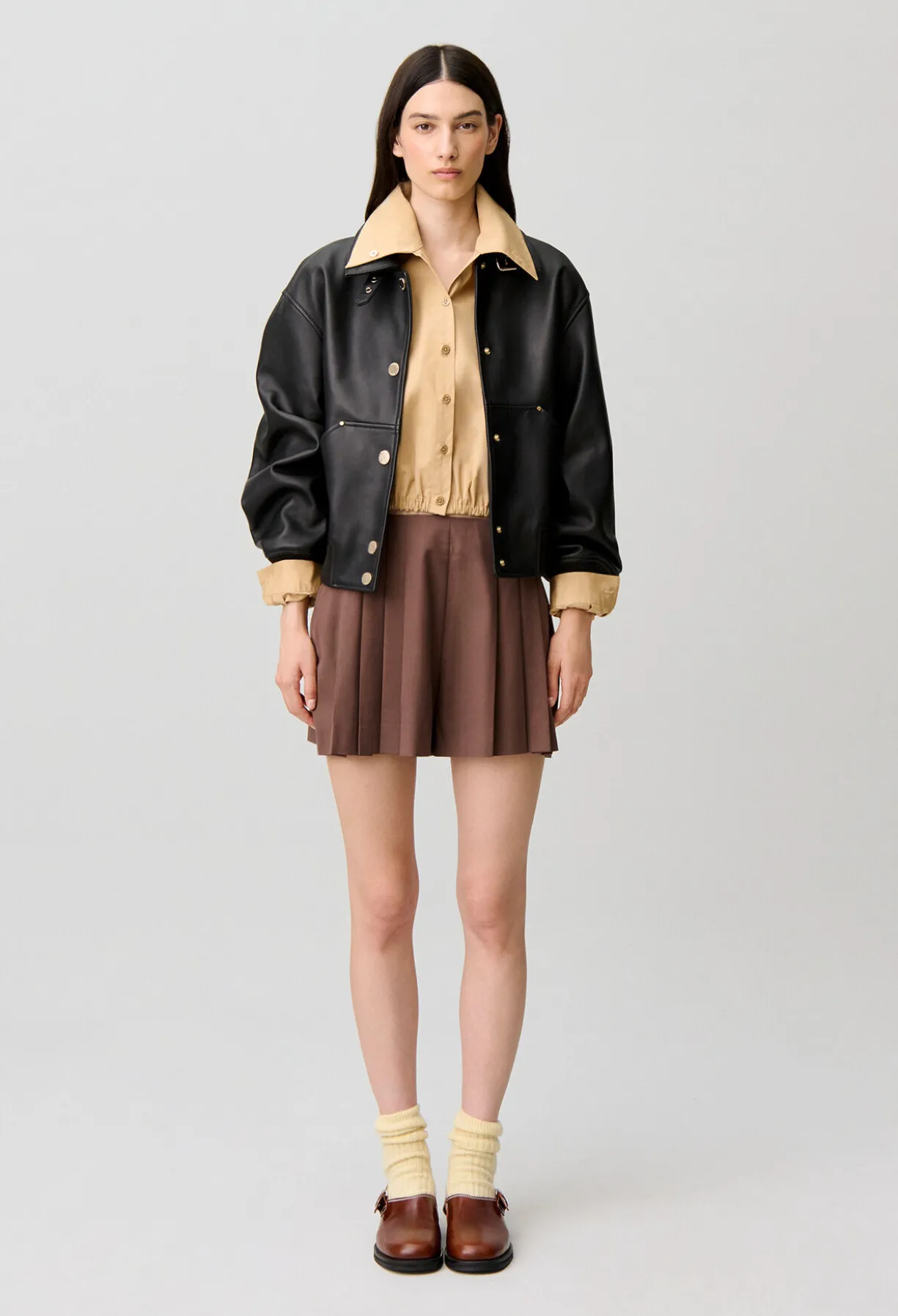 Short coupe droite large