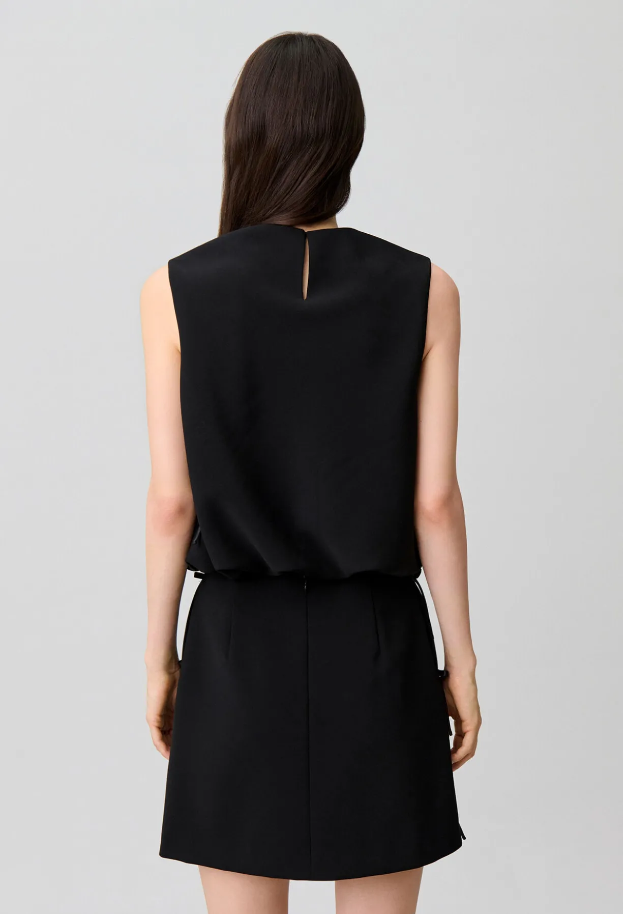 Top blousant col rond nœuds satin