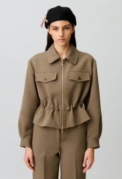 Veste à basque fleur dorés