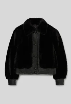 Veste courte fausse fourrure