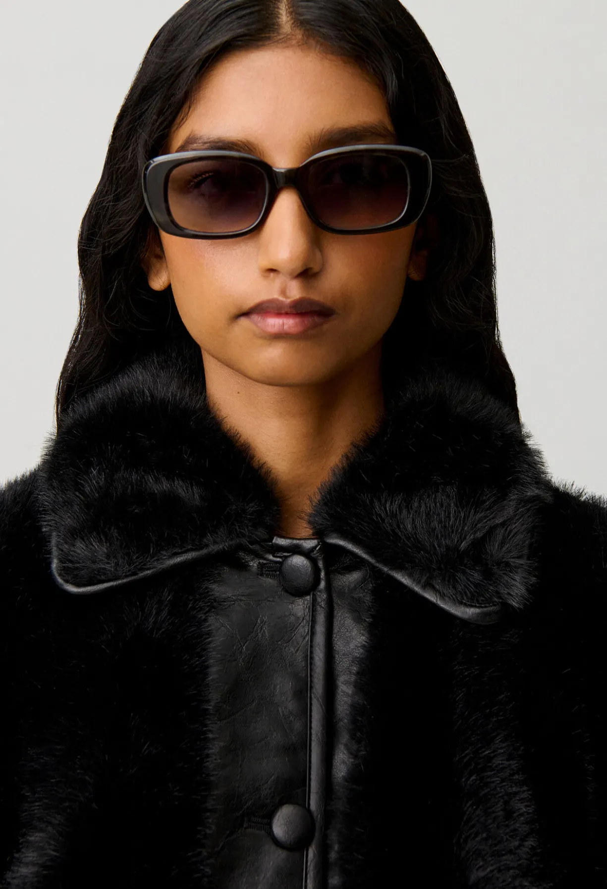 Veste courte fausse fourrure