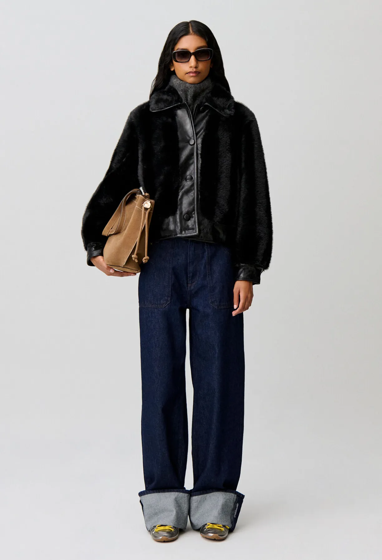 Veste courte fausse fourrure