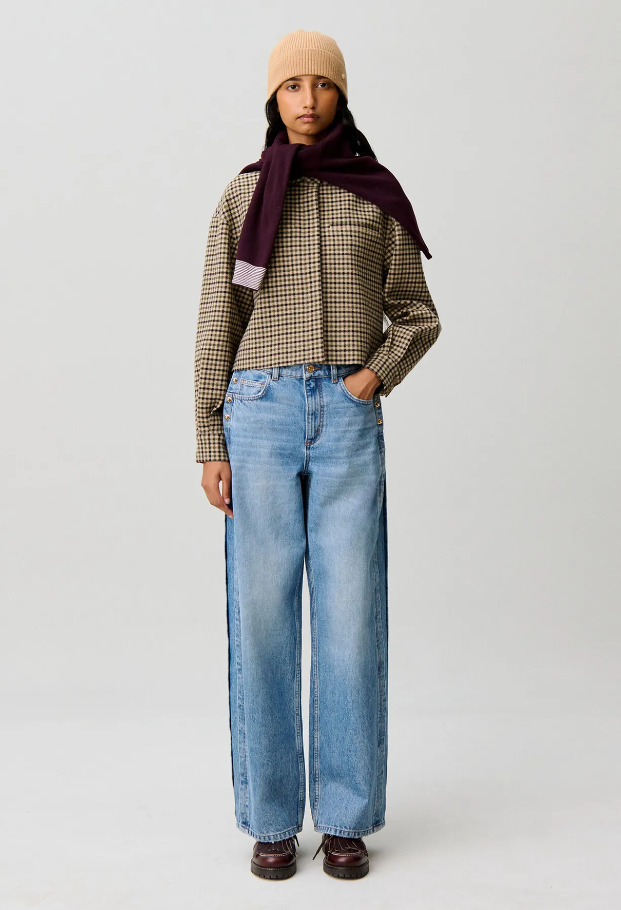 Veste courte laine mélangée à carreaux