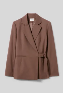 Veste droite double boucle argentée