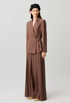 Veste droite double boucle argentée