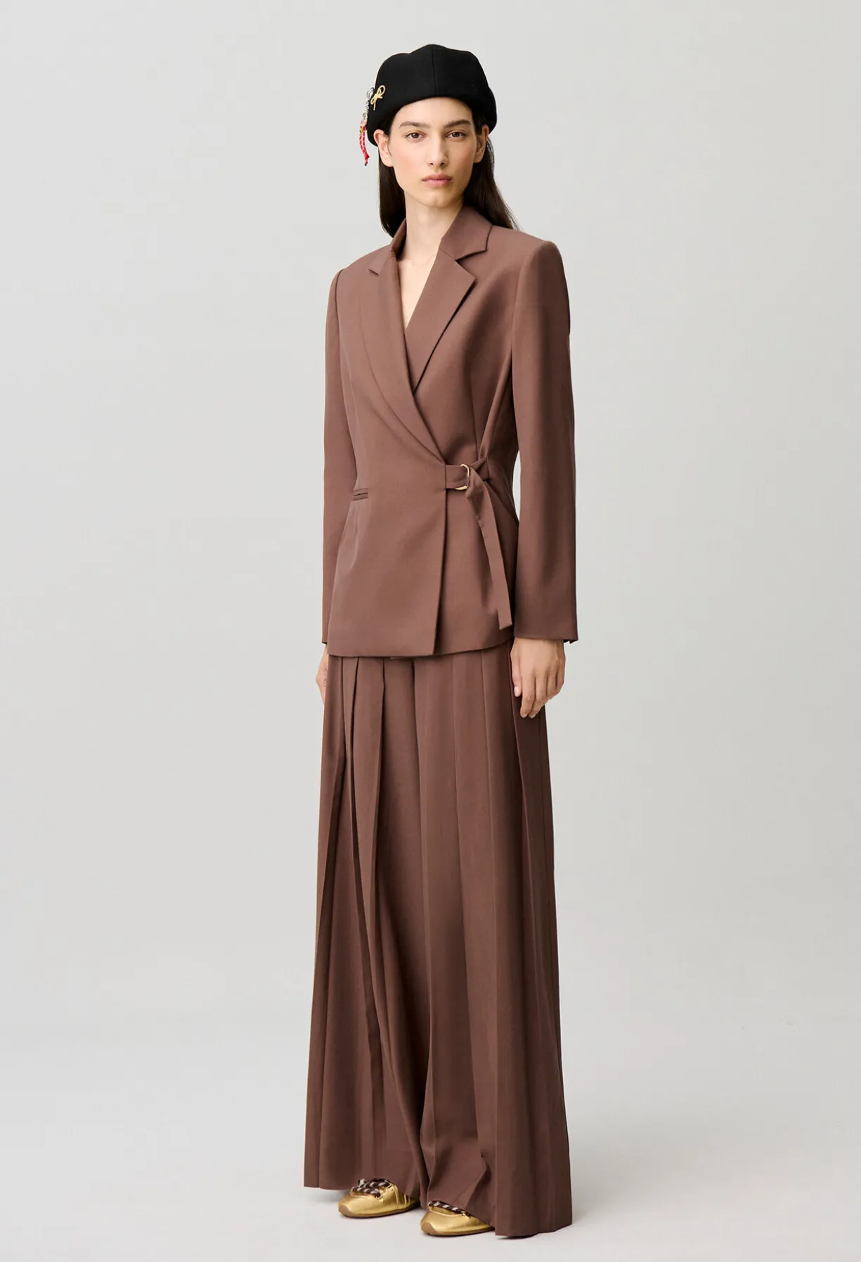 Veste droite double boucle argentée