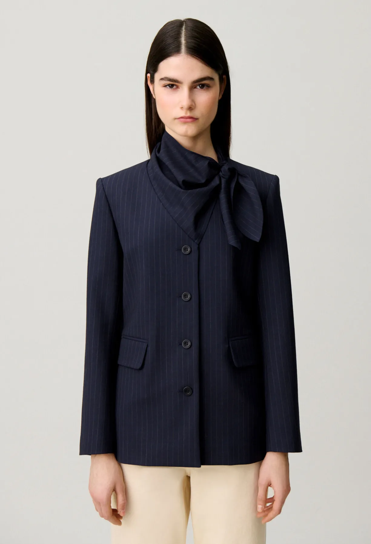Veste laine foulard amovible