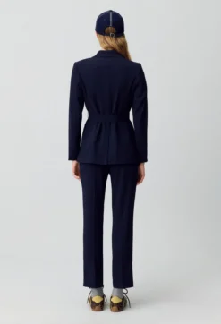 Veste tailleur ceinturée
