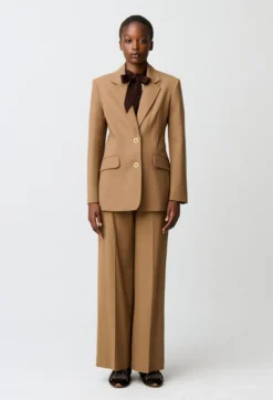Veste tailleur cintrée